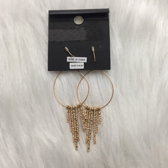 NWT Steve Madden Gold Dangle Earrings - Picture 7 of 7